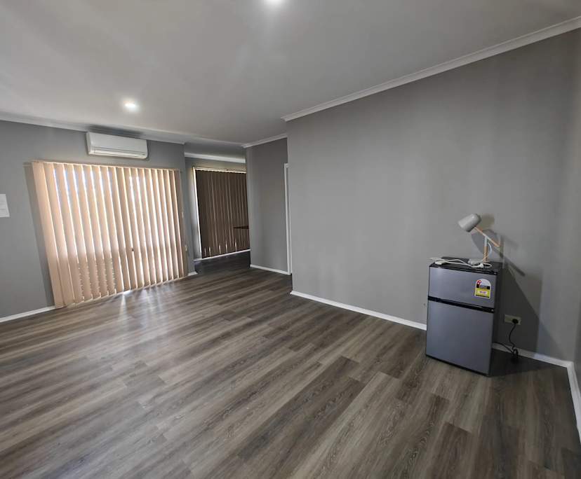 $245, Share-house, 6 bathrooms, Morwell VIC 3840