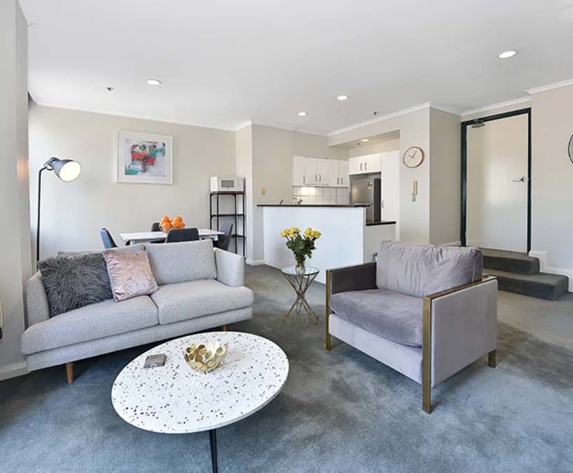$689, 1-bed, 1 bathroom, Melbourne VIC 3004