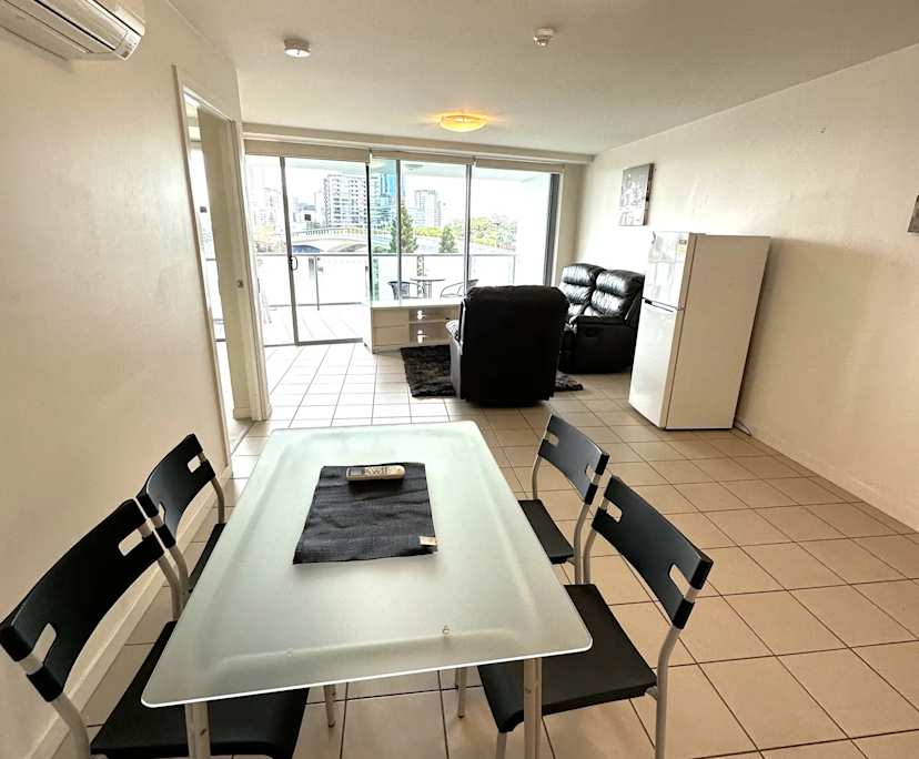 $400, Flatshare, 3 bathrooms, Brisbane City QLD 4000