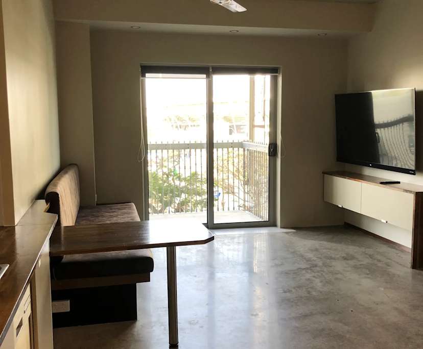 Whole property with 2 rooms for rent