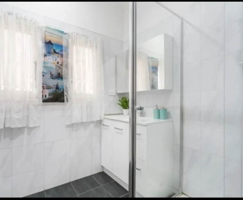 $200, Share-house, 3 bathrooms, Sunshine West VIC 3020
