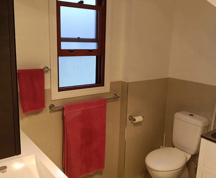 $400, Share-house, 3 bathrooms, New Farm QLD 4005