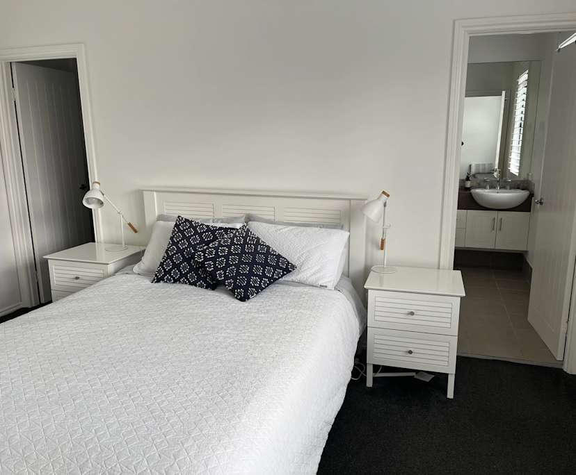Furnished room with ensuite in a share house