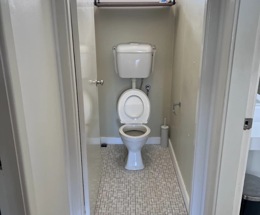 $310, Share-house, 3 bathrooms, Kotara NSW 2289