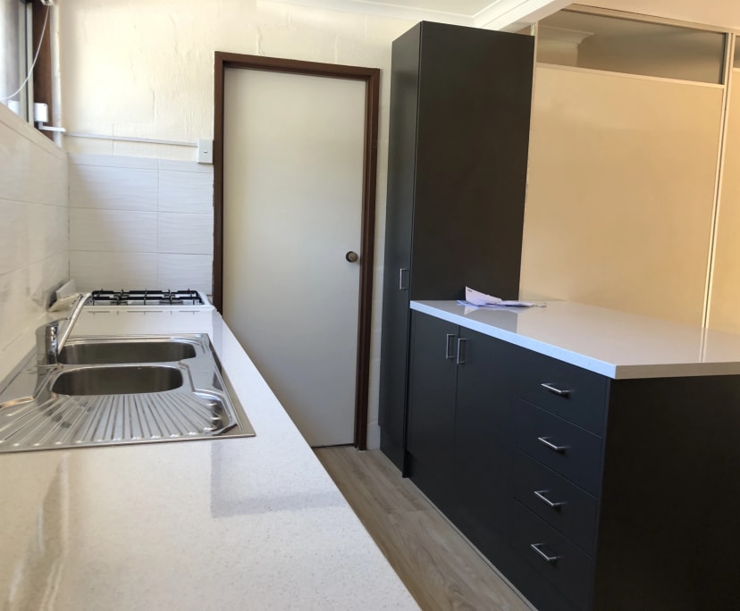 $650, Whole-property, 3 bathrooms, Box Hill VIC 3128