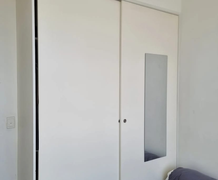 Whole property with 2 rooms for rent