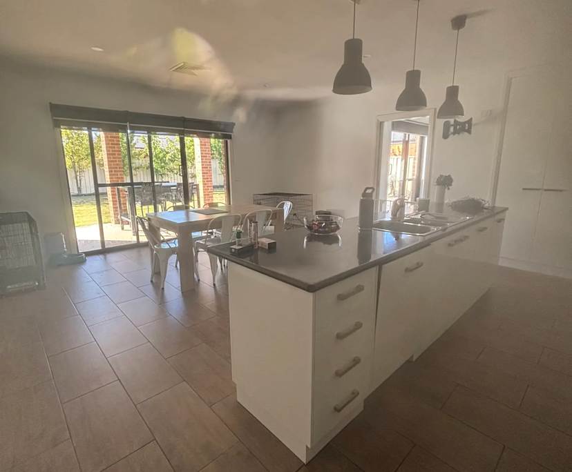 $250, Share-house, 3 bathrooms, Mildura VIC 3500