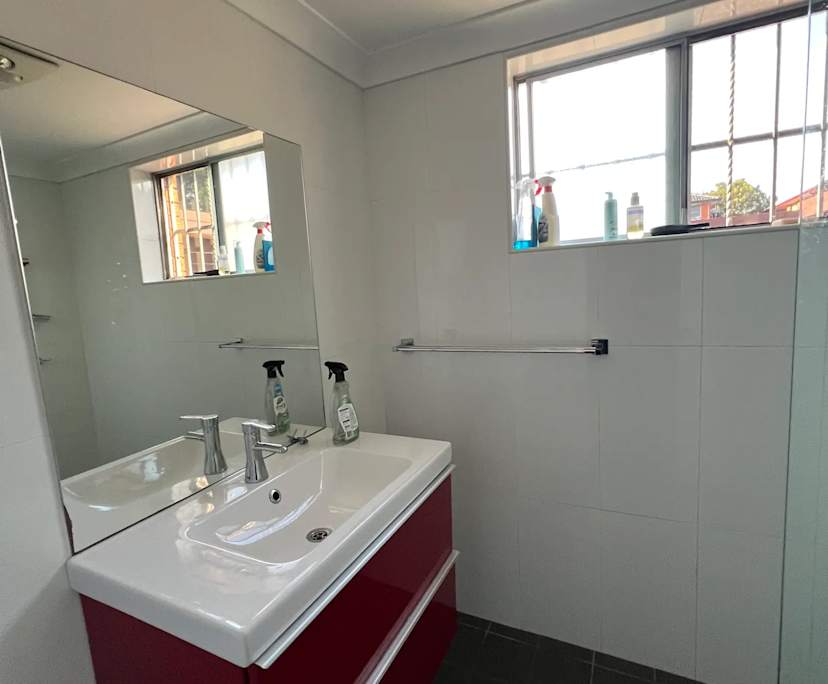 $300, Flatshare, 2 bathrooms, Belmore NSW 2192