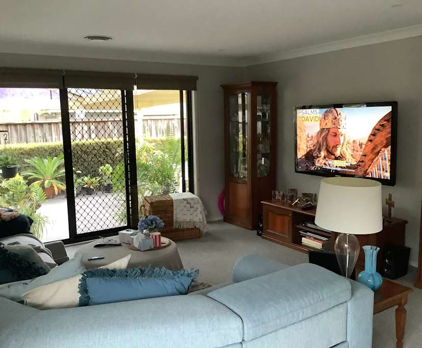 $350, Student-accommodation, 1 bathroom, The Ponds NSW 2769