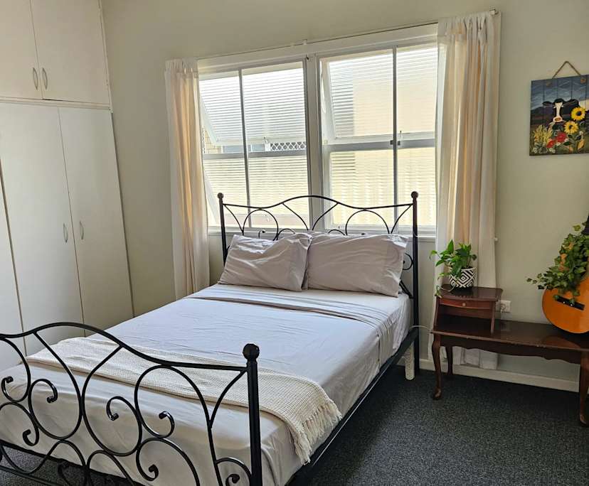 $280, Share-house, 3 bathrooms, Scarborough QLD 4020