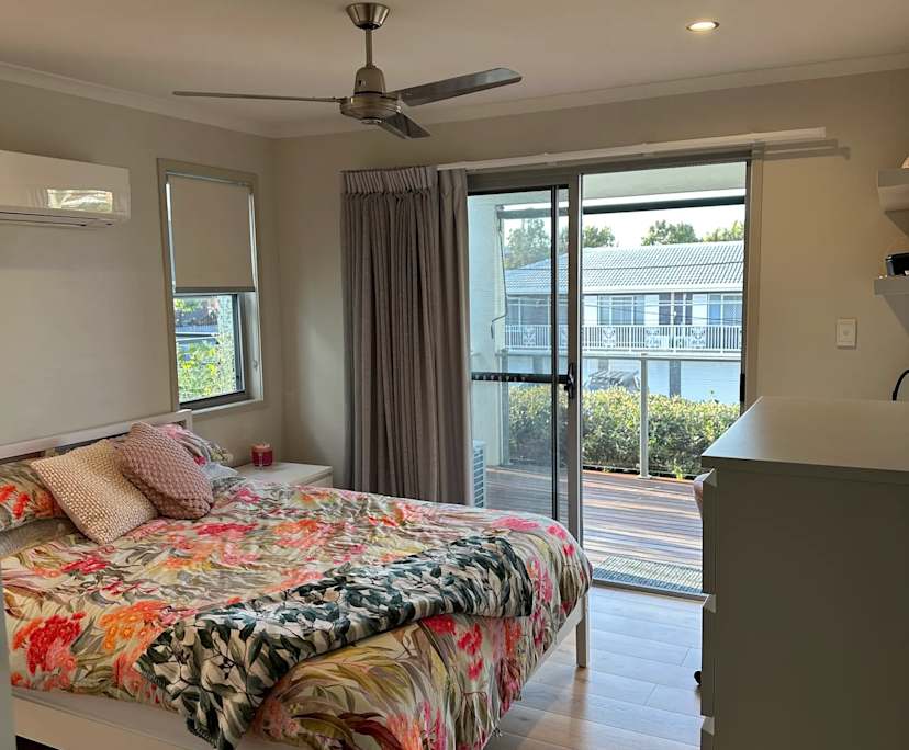 Unfurnished room in a flatshare