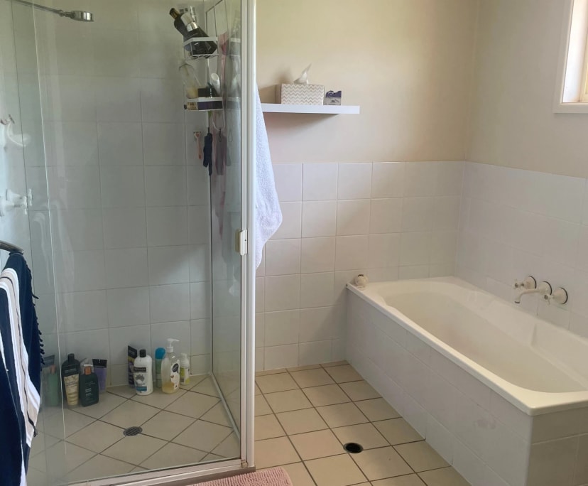 $300, Share-house, 3 bathrooms, Dicky Beach QLD 4551