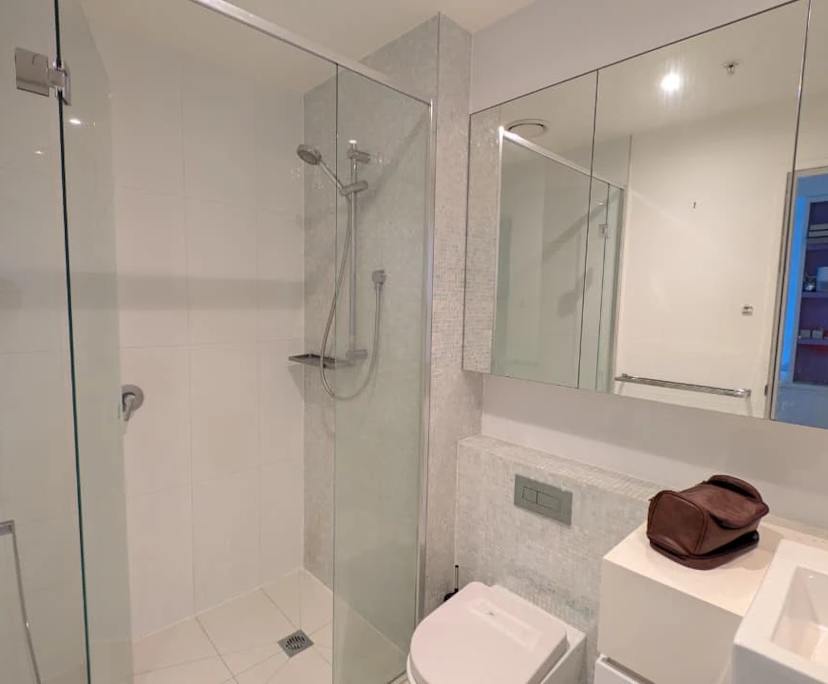 Furnished room with own bathroom