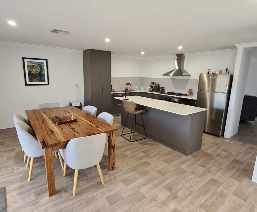 Room for Rent in Hammond Park, Perth 275, Unfurni...