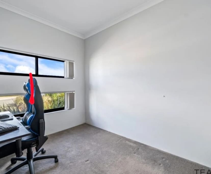 Unfurnished room with own bathroom