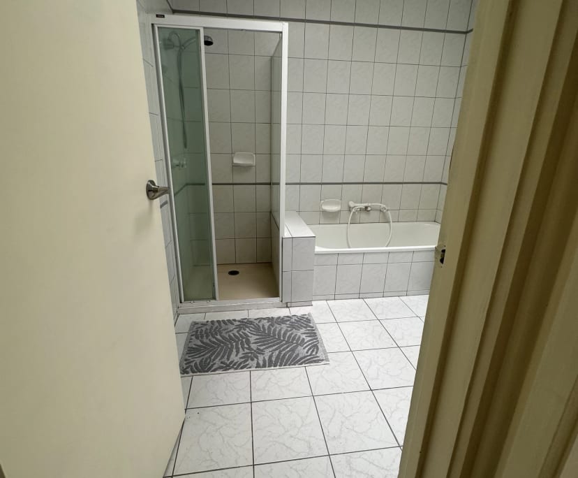 $300, Share-house, 4 bathrooms, Doncaster East VIC 3109