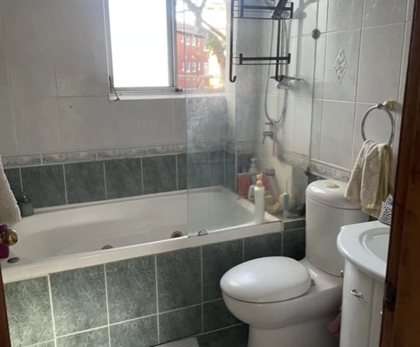 $550, Flatshare, 3 bathrooms, Coogee NSW 2034