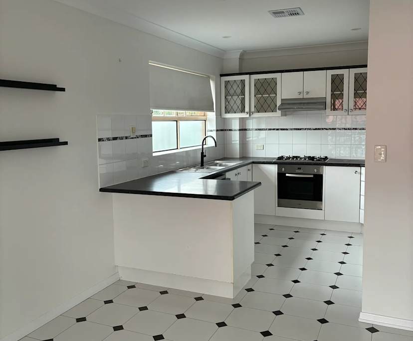 Unfurnished room in a share house