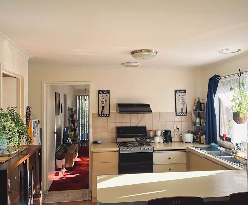 Furnished room in a share house