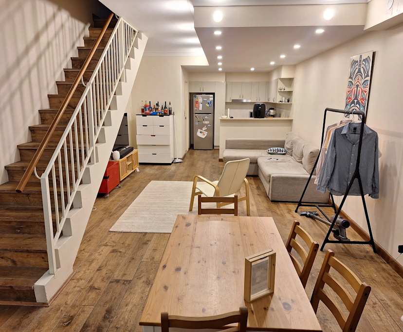 Unfurnished room with own bathroom