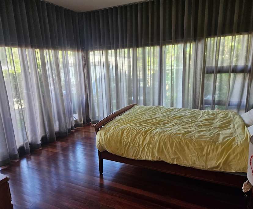 propertyImage