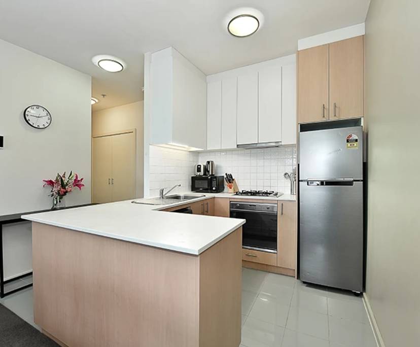 $960, Whole-property, 2 bathrooms, Melbourne VIC 3000
