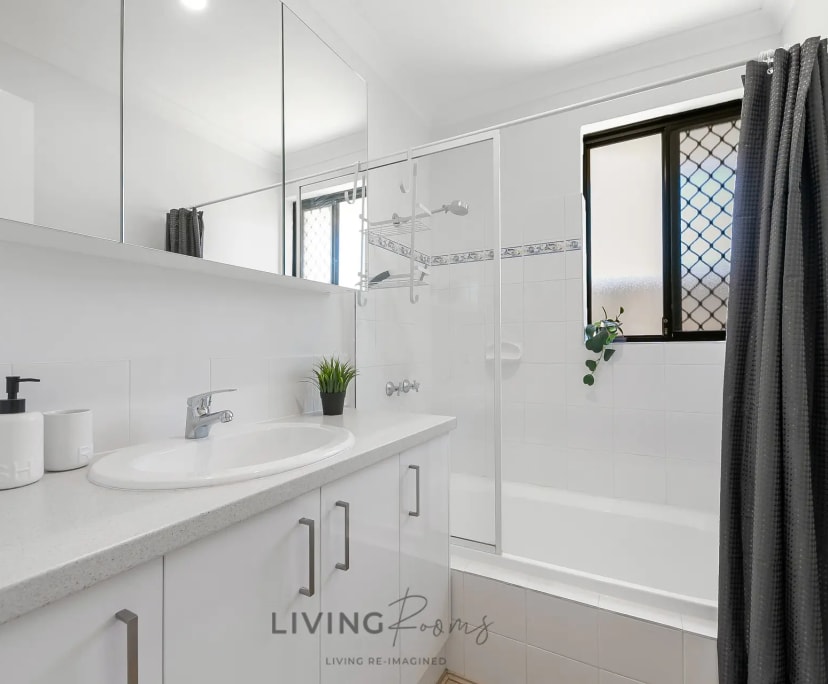 $210, Share-house, 6 bathrooms, Bertram WA 6167