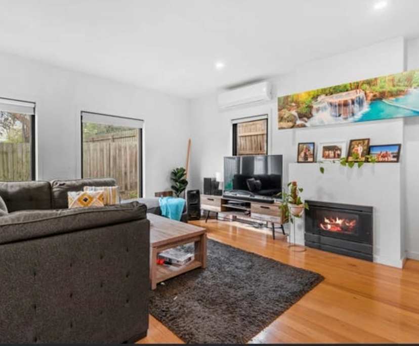 Room with ensuite in a share house