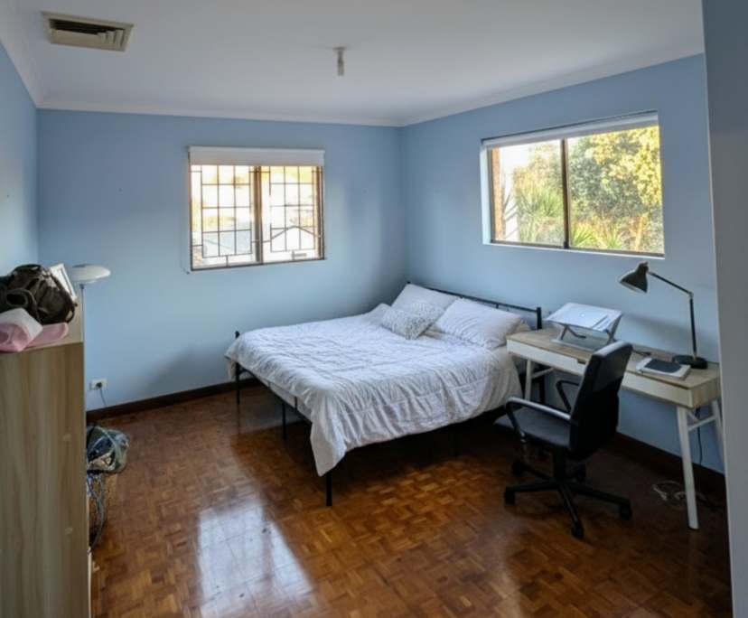 Unfurnished room in a share house