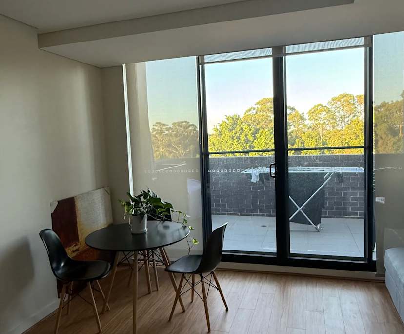 Unfurnished room with own bathroom