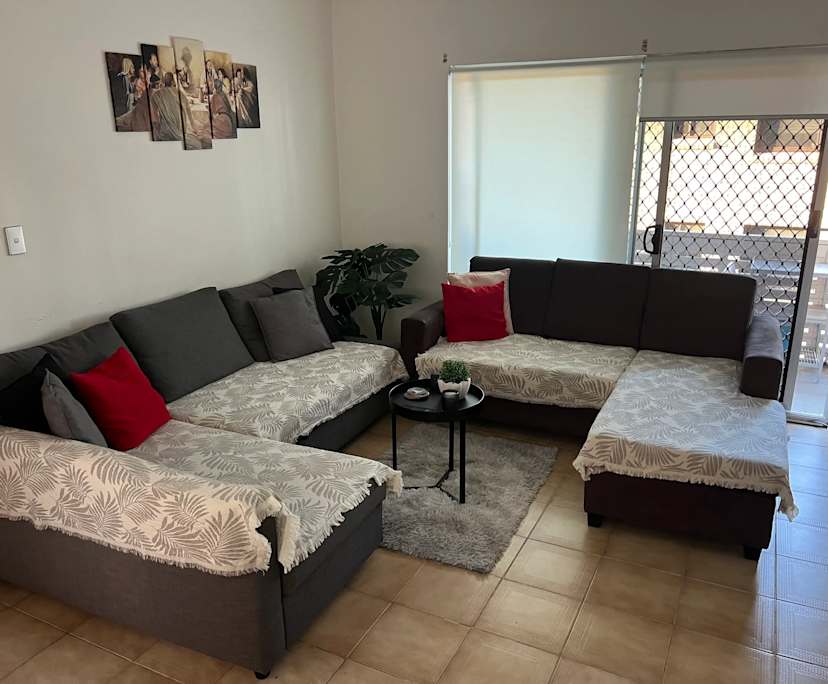 Furnished room in a flatshare