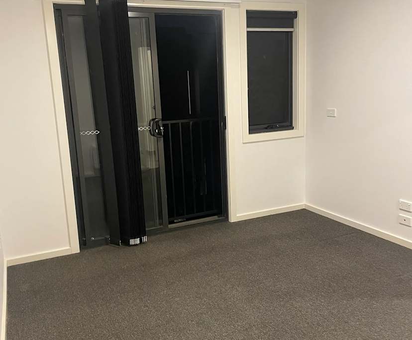 Whole property with 3 rooms for rent