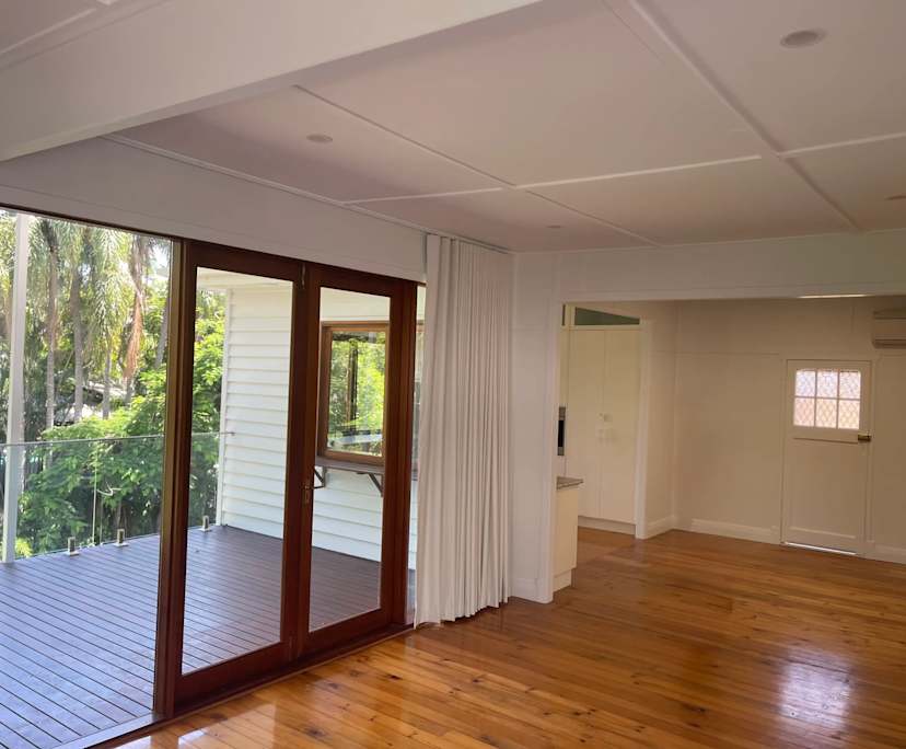 Unfurnished room in a share house