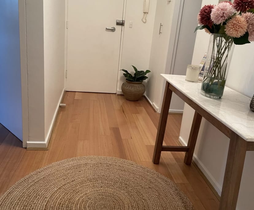 Furnished room in a flatshare