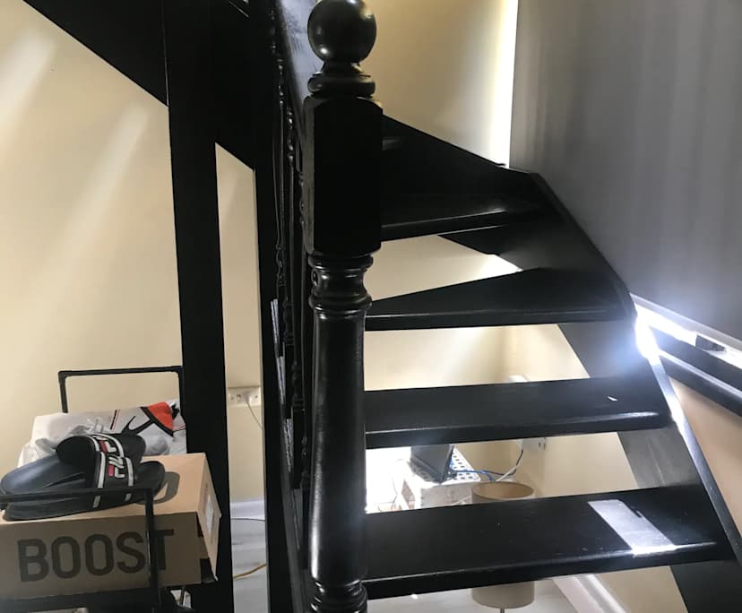 Room in a share house