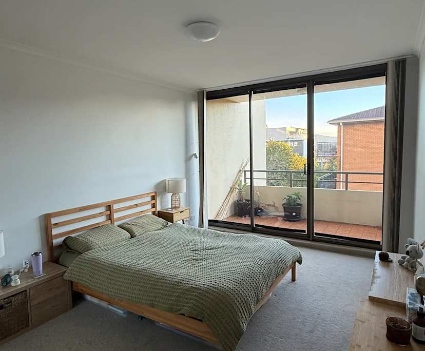 Room in a share house