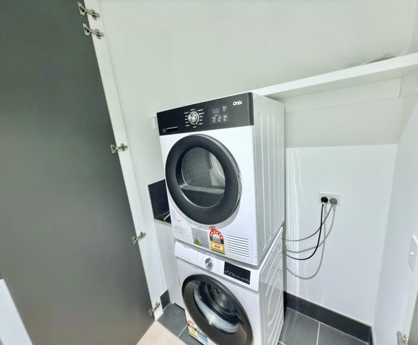 $275, Flatshare, 2 bathrooms, Melbourne VIC 3000