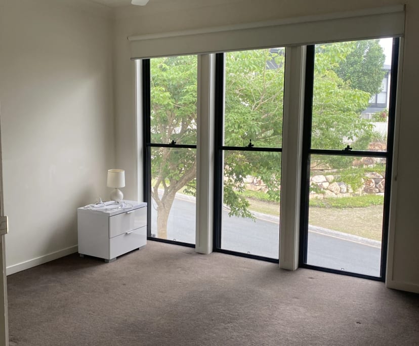 Room in a share house