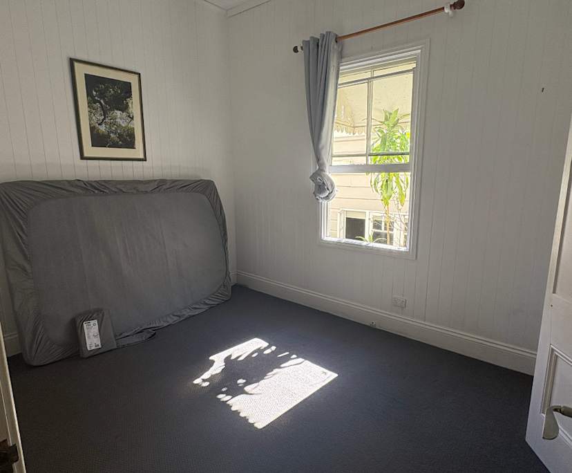 $330, Share-house, 3 bathrooms, Kangaroo Point QLD 4169