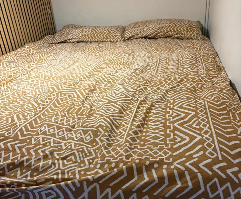 Whole property with 2 rooms for rent