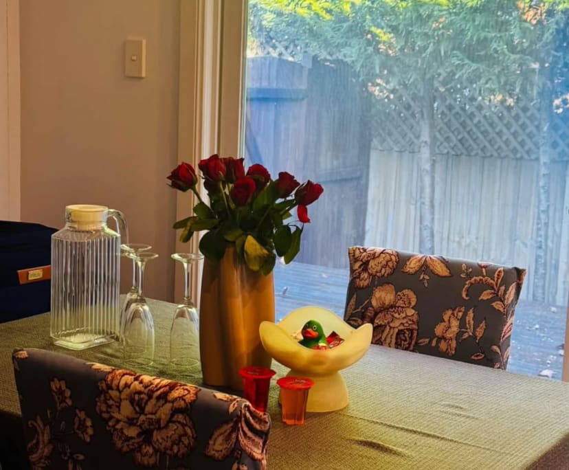 Furnished room in a share house