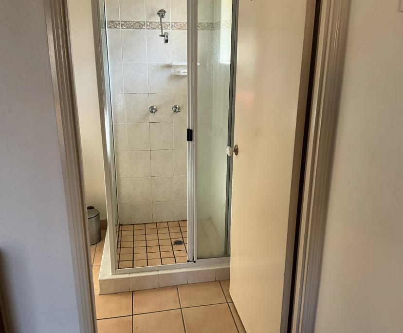 $220, Share-house, 2 rooms, Douglas QLD 4814, Douglas QLD 4814