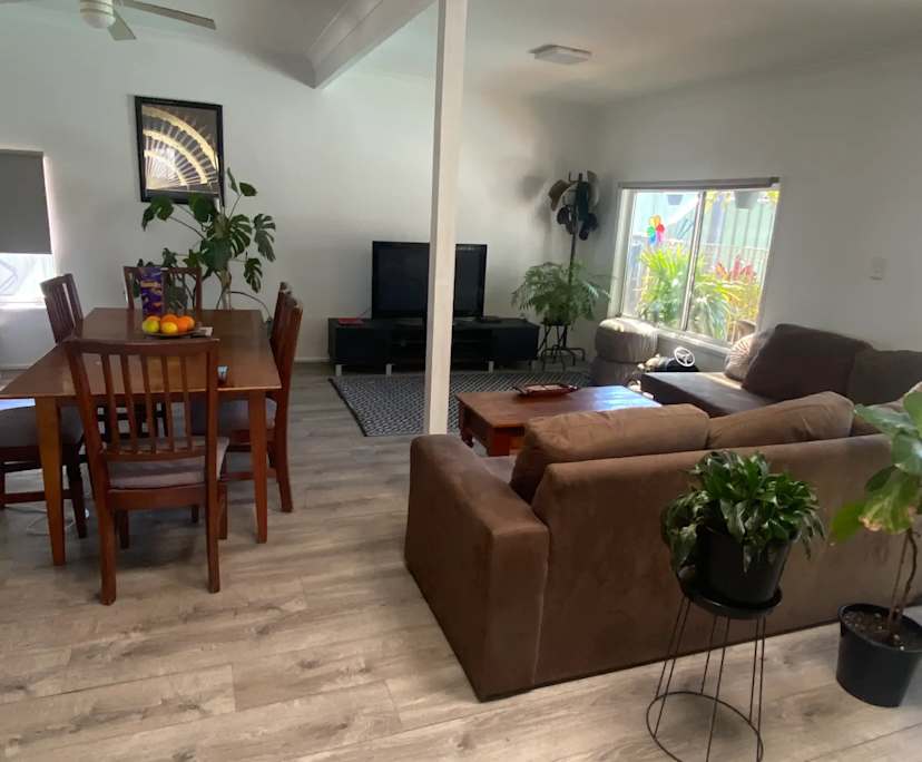 $200, Share-house, 4 bathrooms, Buff Point NSW 2262