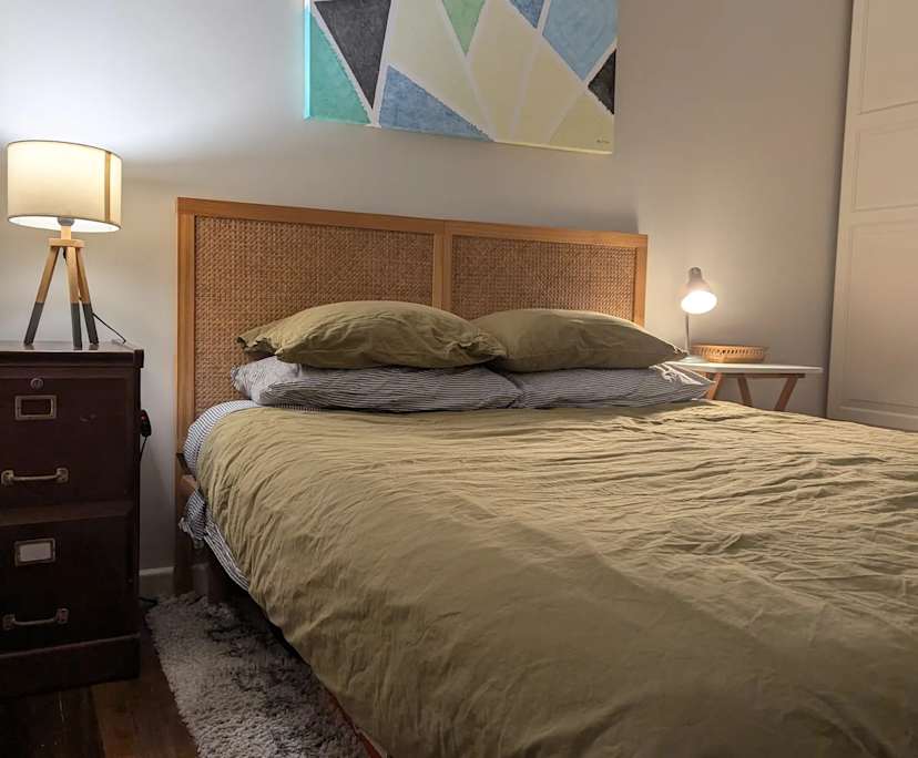 Furnished room in a share house