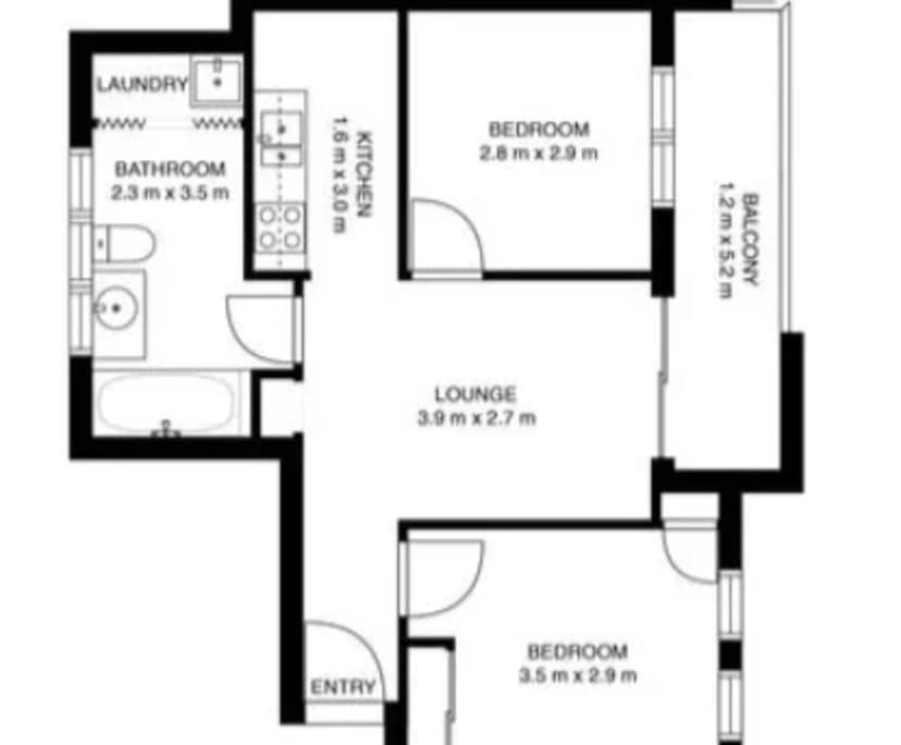 Unfurnished room in a flatshare