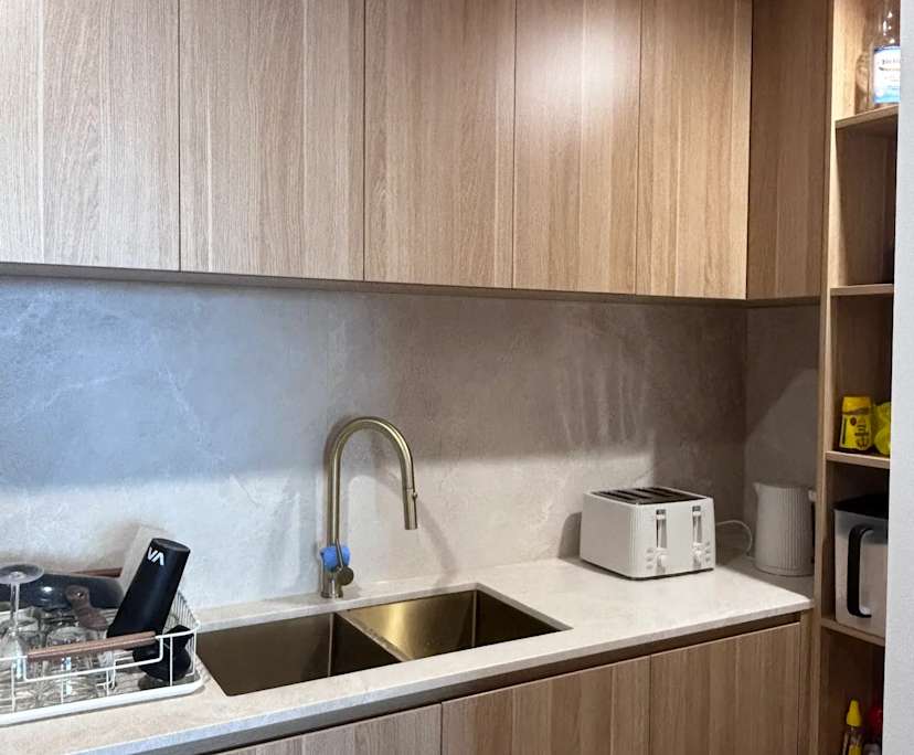 $500, Share-house, 3 bathrooms, Palm Beach QLD 4221