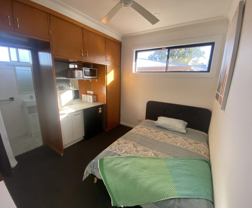 Furnished room with own bathroom