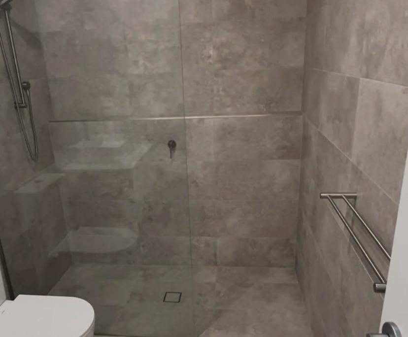 $350, Share-house, 6 bathrooms, Melton South VIC 3338