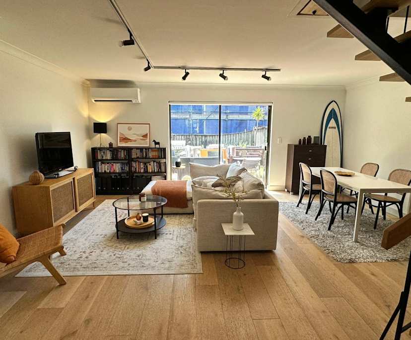 Furnished room in a share house