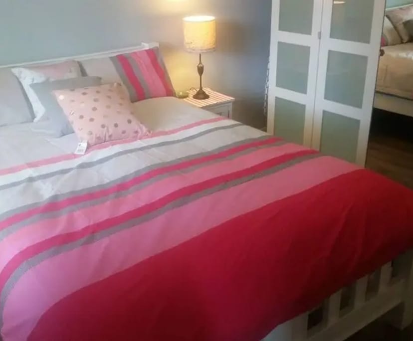 Granny Flat for Rent in Norman Park, Brisbane 500...